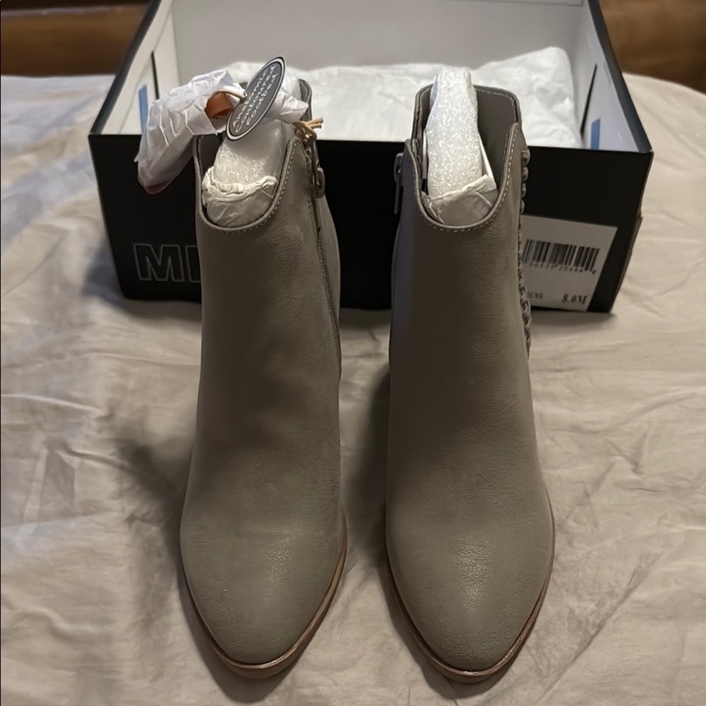 MIA Gray Ankle Booties Size 8